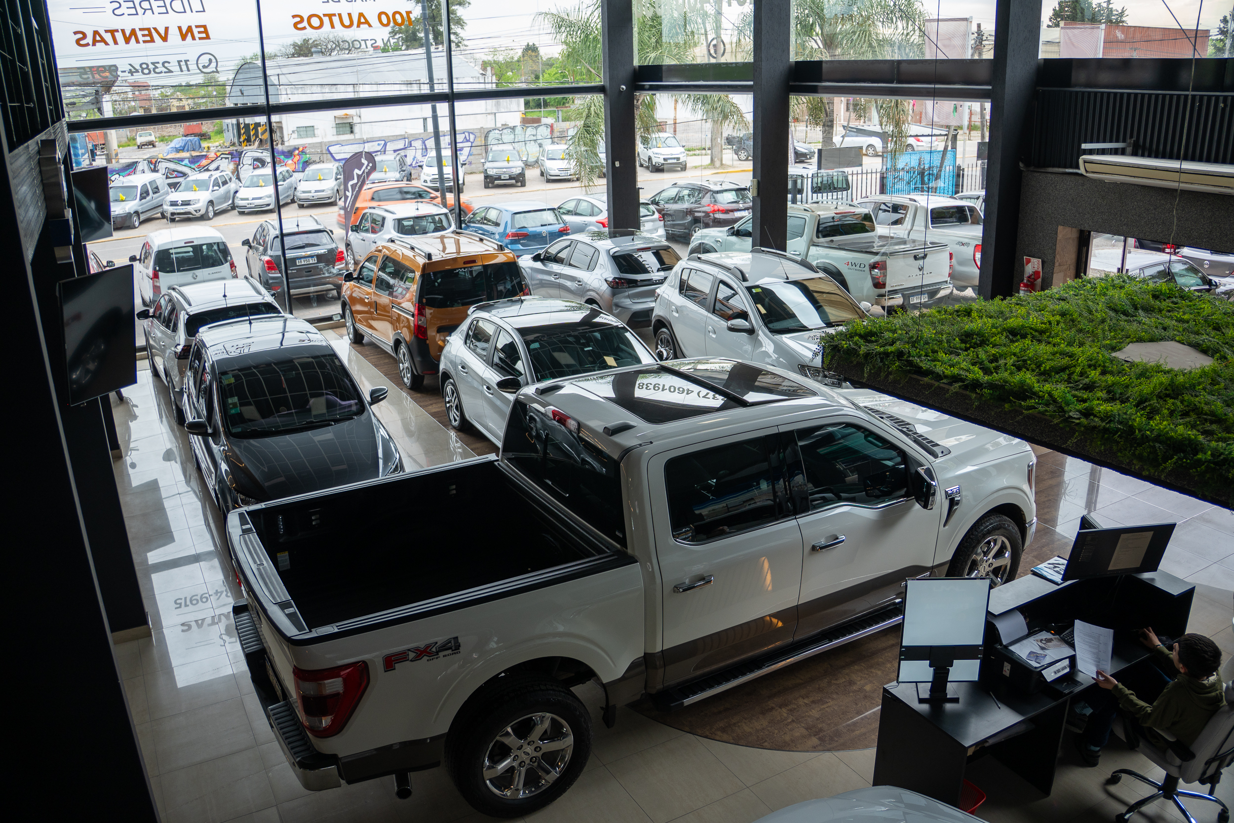 Instalaciones de Automoviles JMU · foto 15